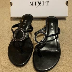 Mix it sandals